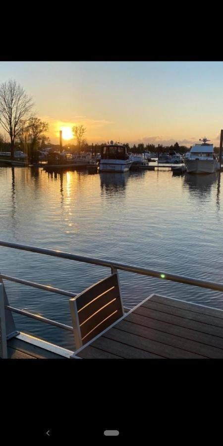 Hausboot Leukermeer Well Well  Exteriör bild