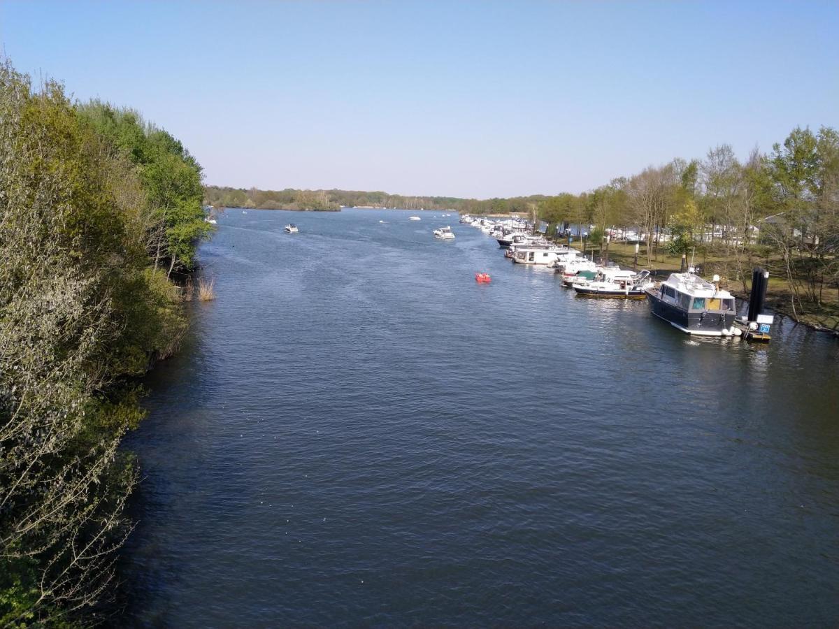 Hausboot Leukermeer Well Well  Exteriör bild
